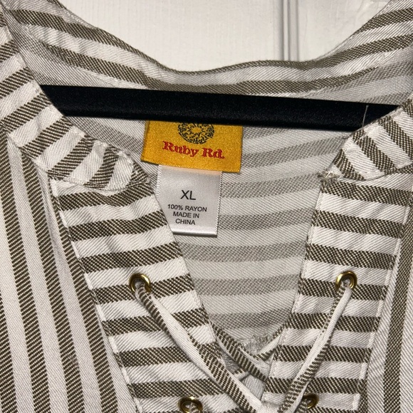 Ruby Rd. Striped Blouse Size XL - Picture 3 of 6